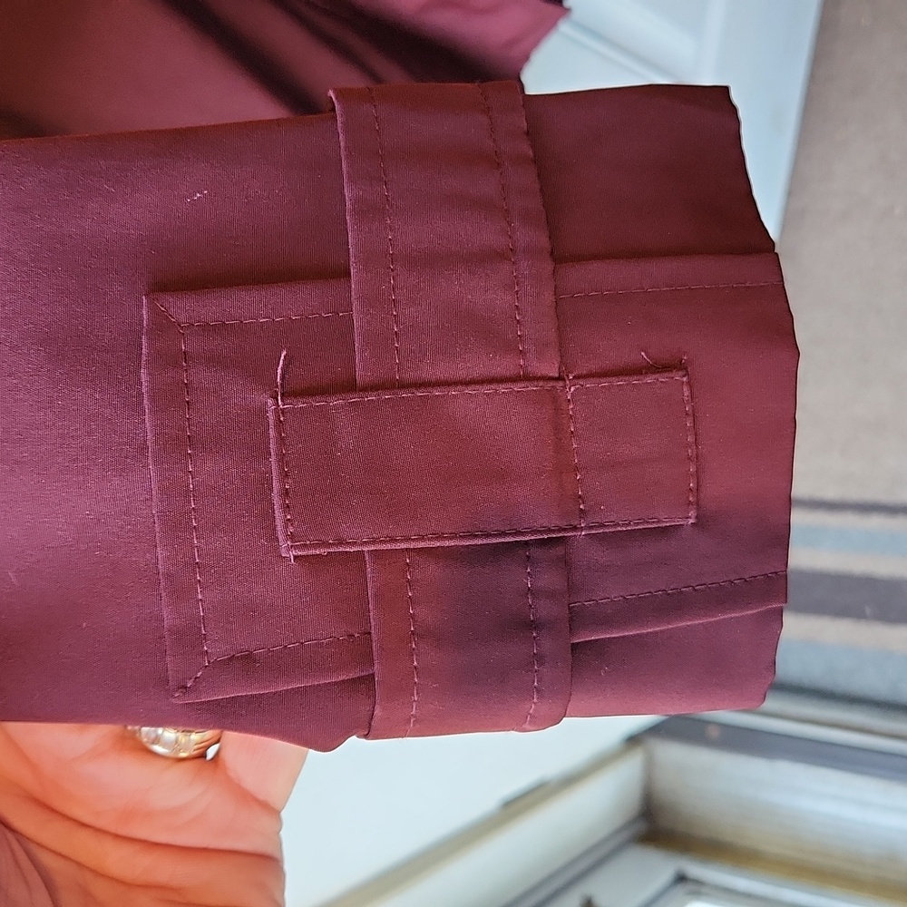 London Fog Women's Plus Sized Deep Burgundy Trench Coat Size 1X - Picture 3 of 8